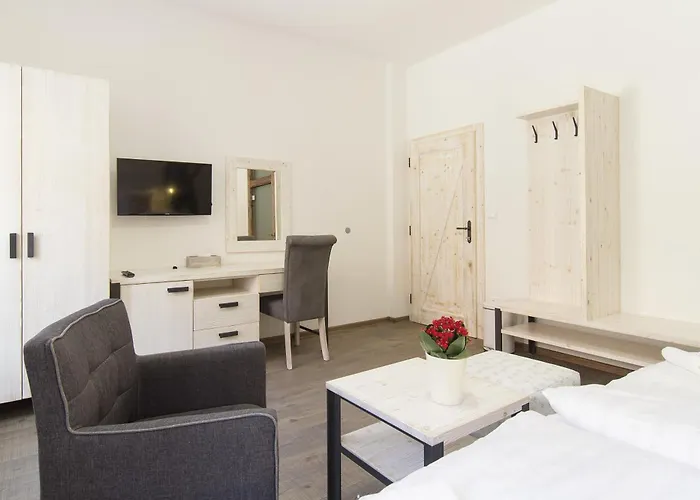 Largo Pensionat 4*